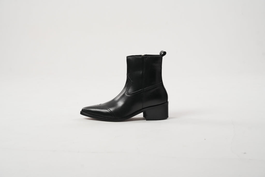 Onyx Calfskin Tennessee Boots