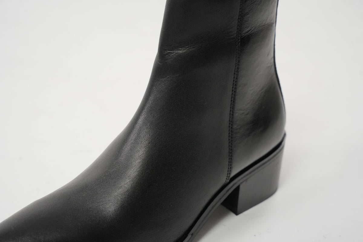 Obsidian Calfskin Boots