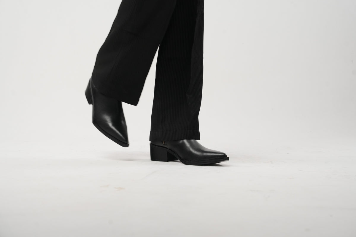 Obsidian Calfskin Boots